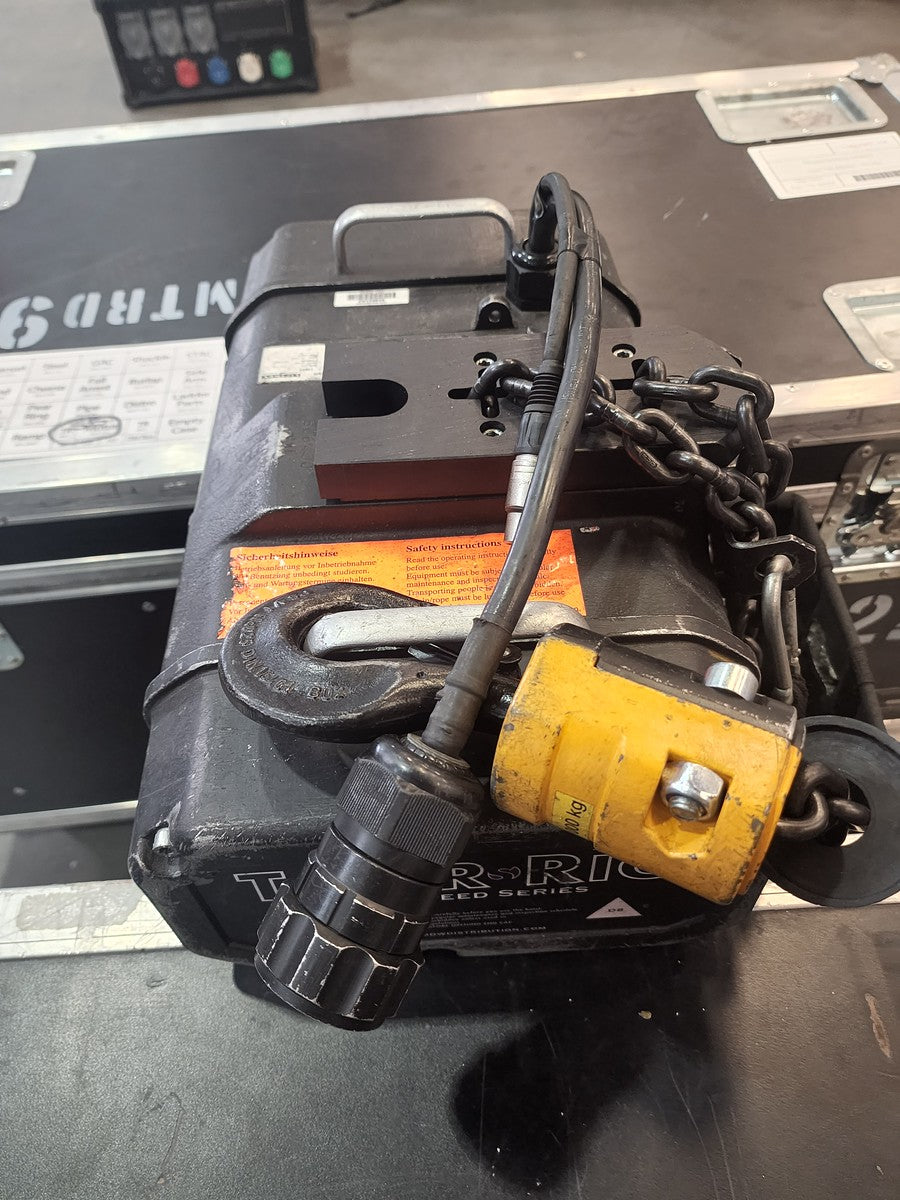 1 Ton TR Single Brake Motor 7 Pin Socopex 60 foot Lift - Lot of 3