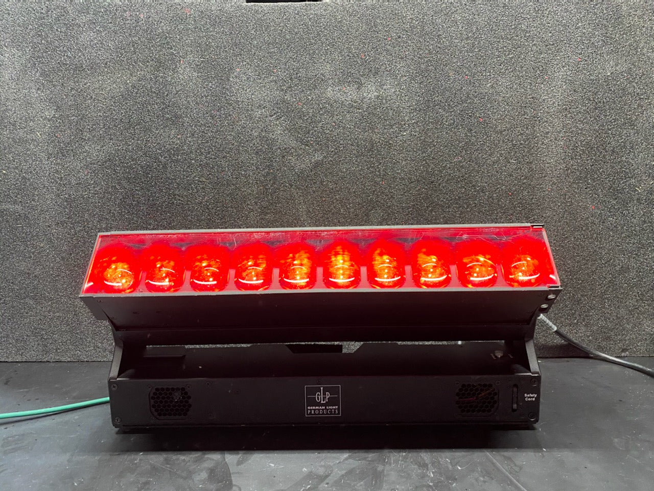 X4 Bar 10 Theatre RGBA GLP Moving Light