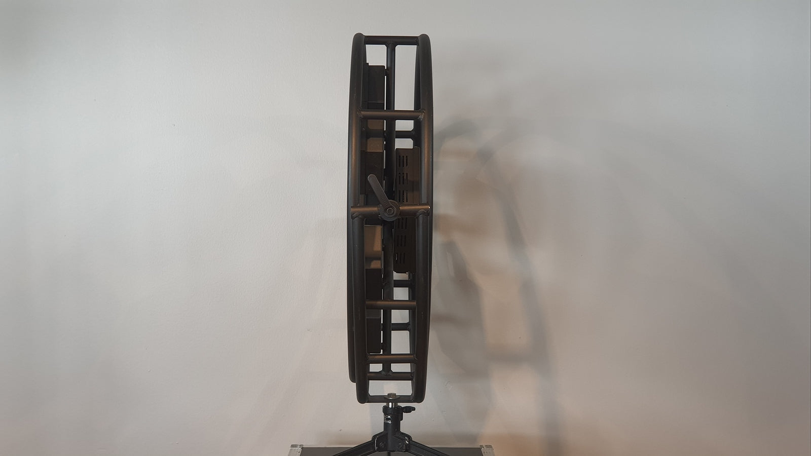 P1 Retro Lamp 200-230v