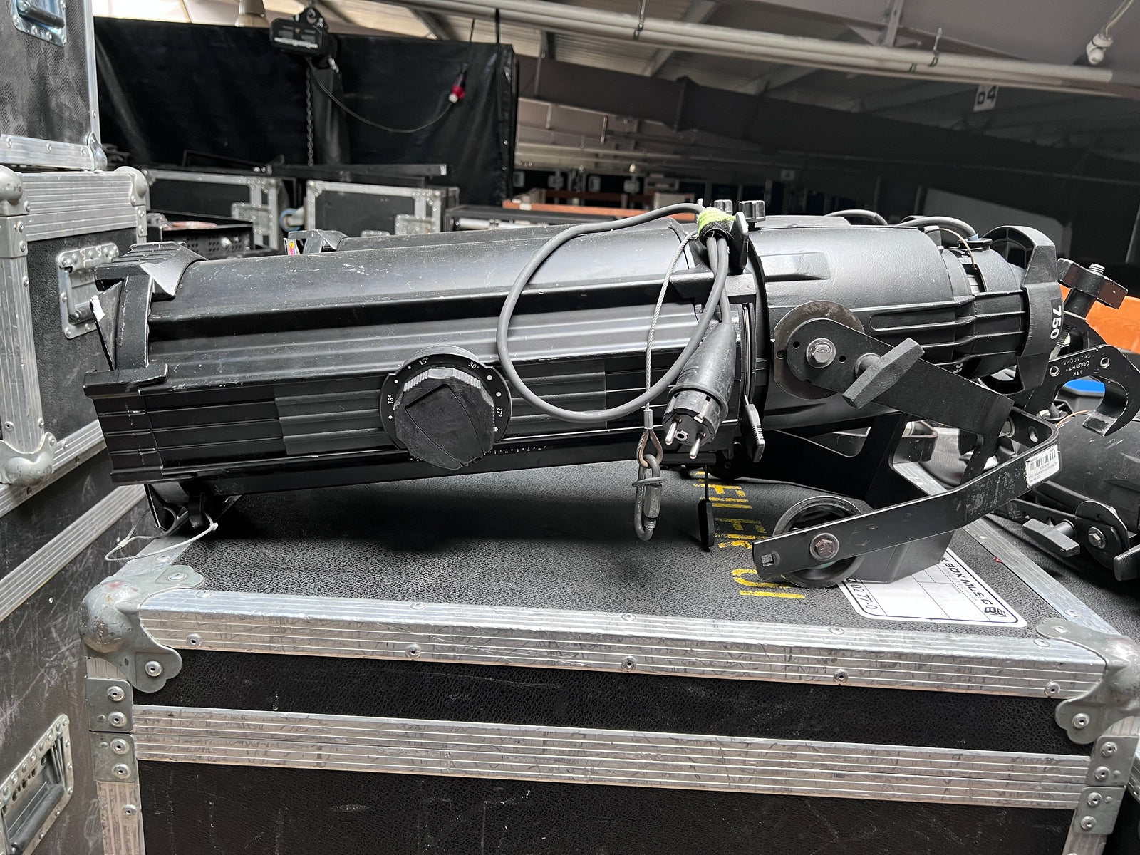 Source Four CE Zoom 15-30 degrés DE