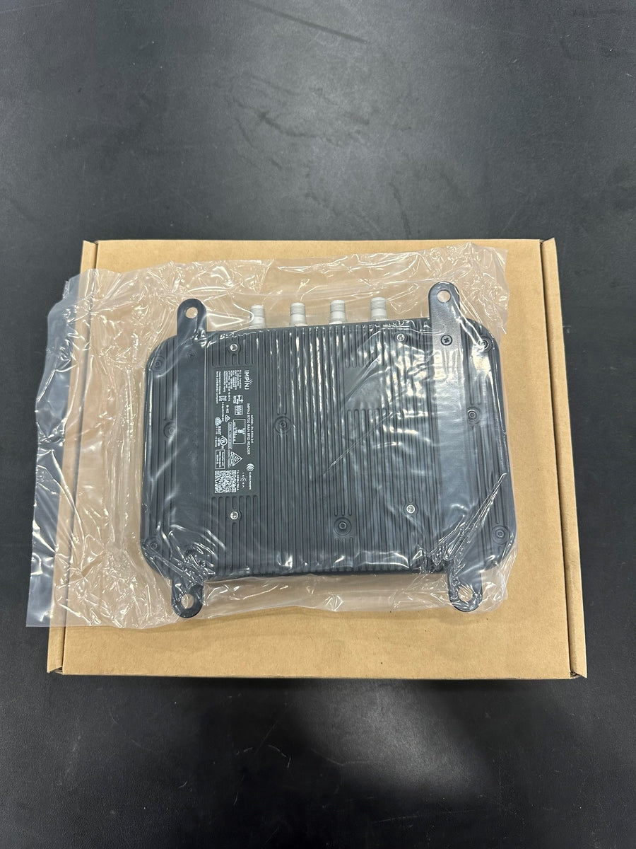 IMPINJ R700 RAIN RFID-LESEGERÄT, NEU IN DER BOX 