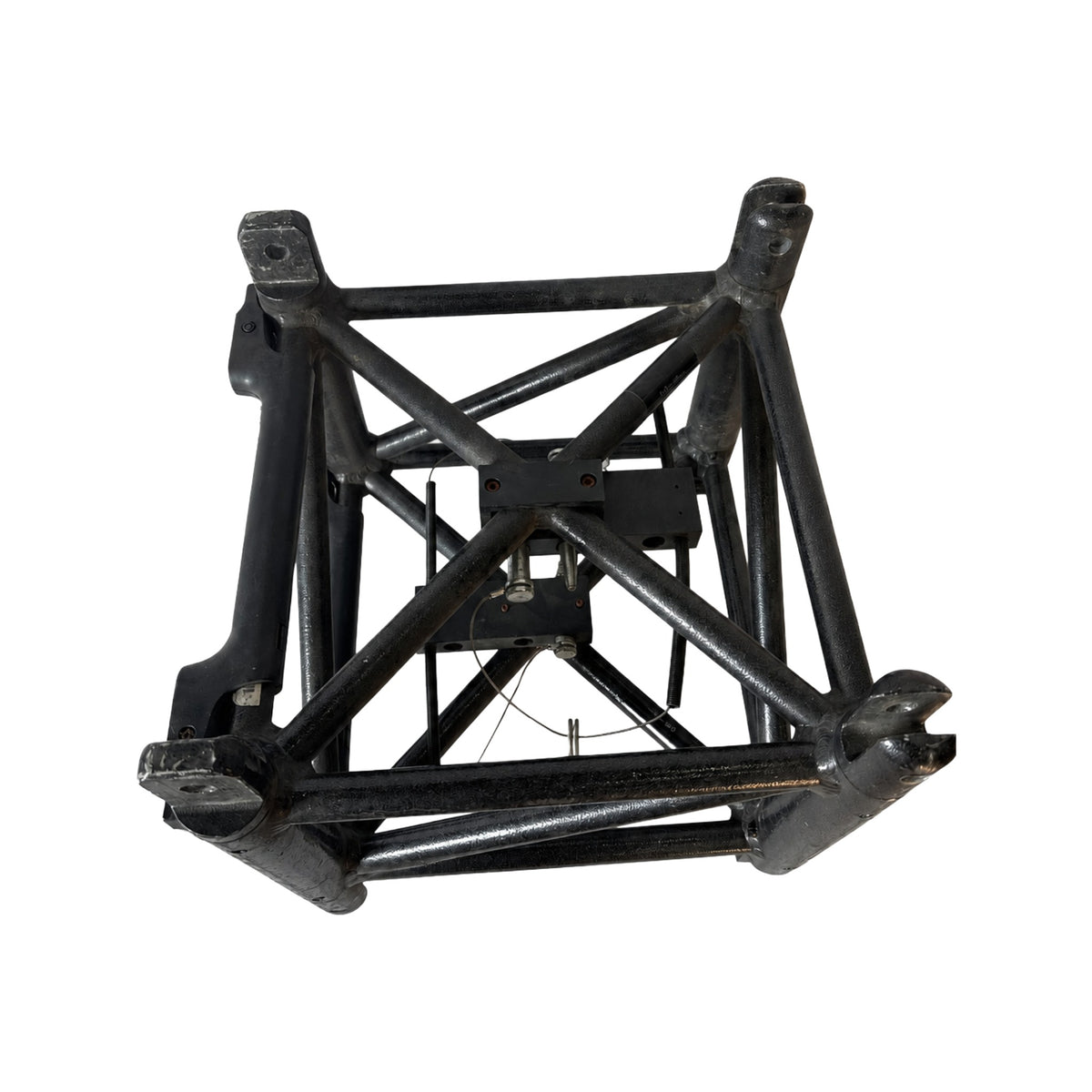 B Type 16 inch Black 14 inch Truss with Pinblocks